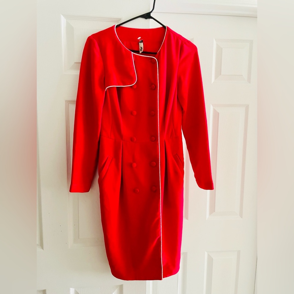 Kaftan style knee length dress, like new